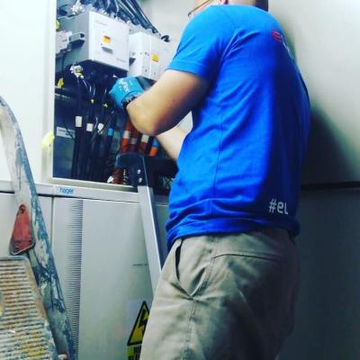 Sustitucion De Contactor De Red En Sistema De Conmutacion Red Grupo Cadiz 2